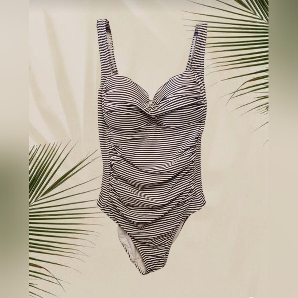 Bond-eye Australia Gray White Striped Rouched One Piece Swimsuit Size 6 (E7)